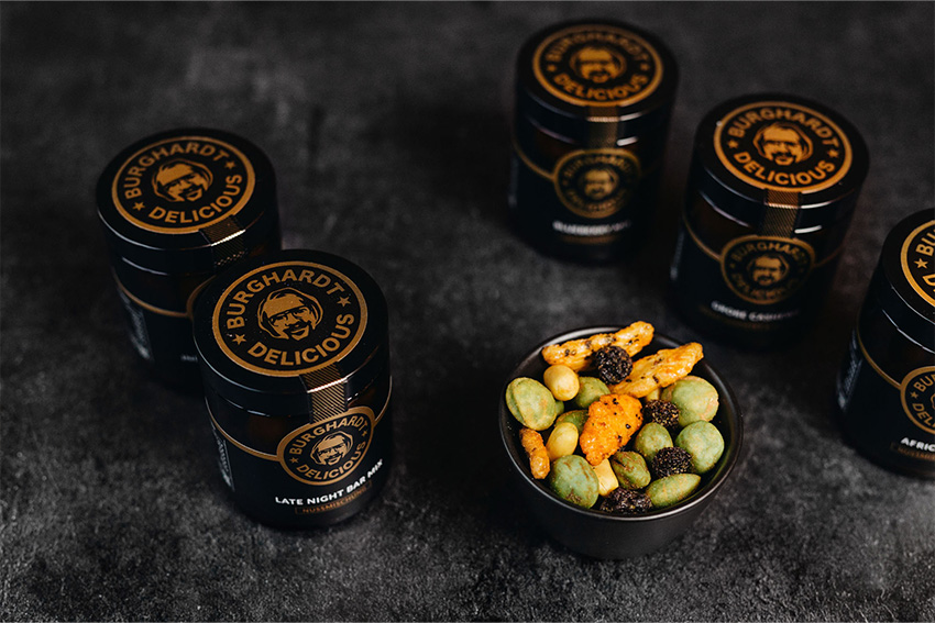 Burghardt Delicious Premium Glasdosen gefüllt mit verschiedenen Snacks