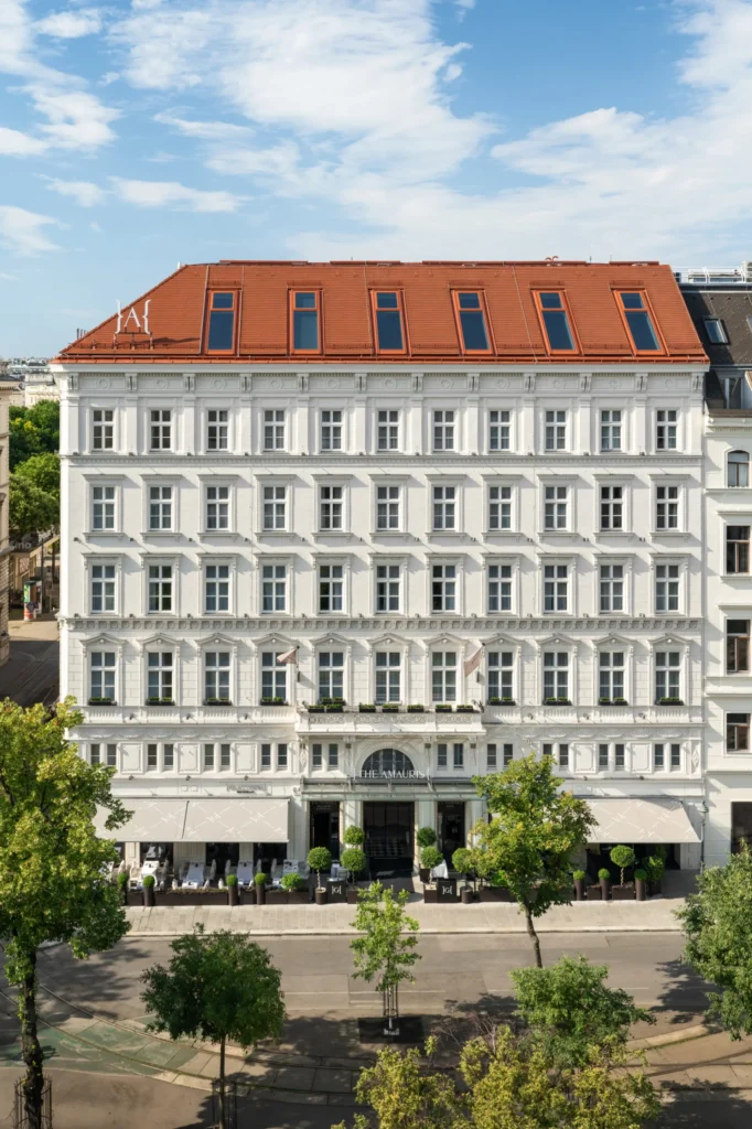 Amauris Wien Kooperation für die Snacks an der Minibar mit Burghardt Delicious